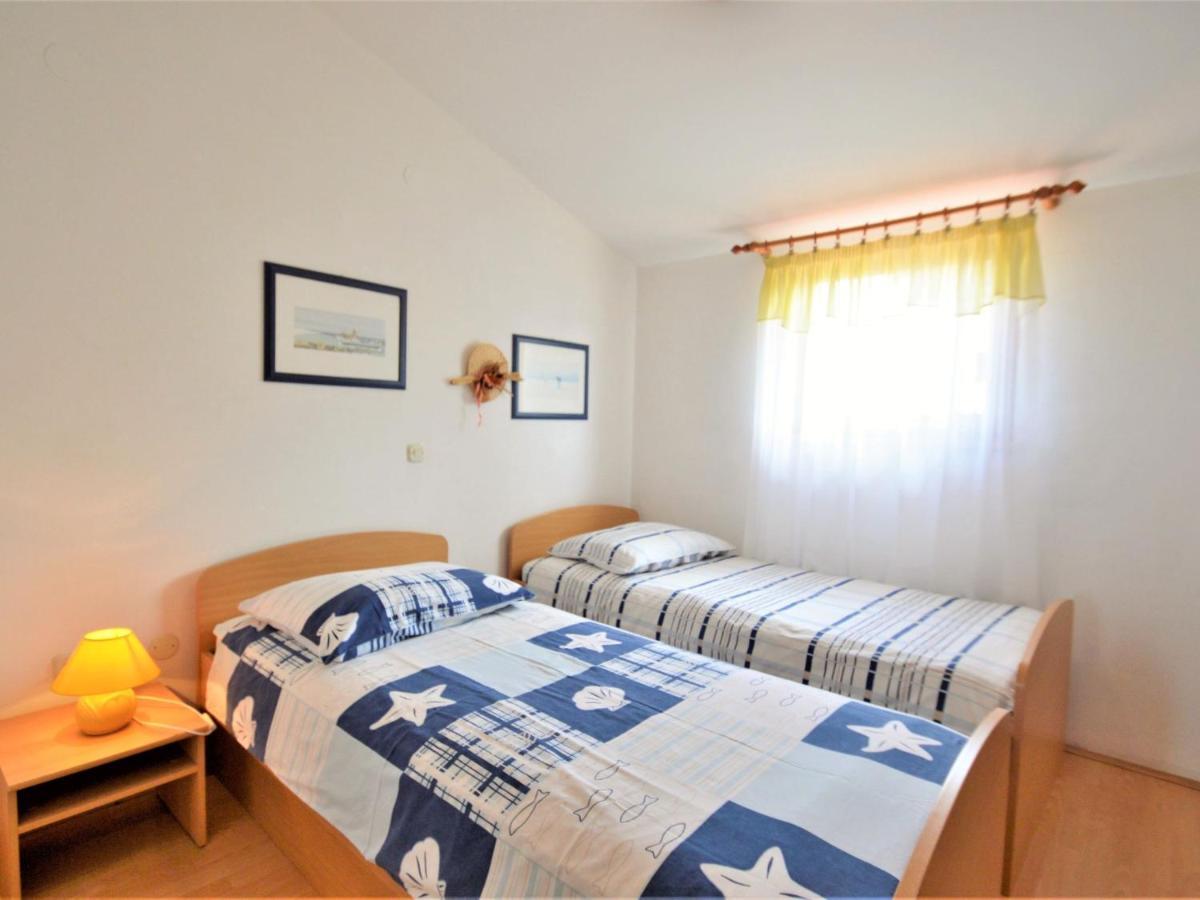 Apartment Denise Medulin Buitenkant foto