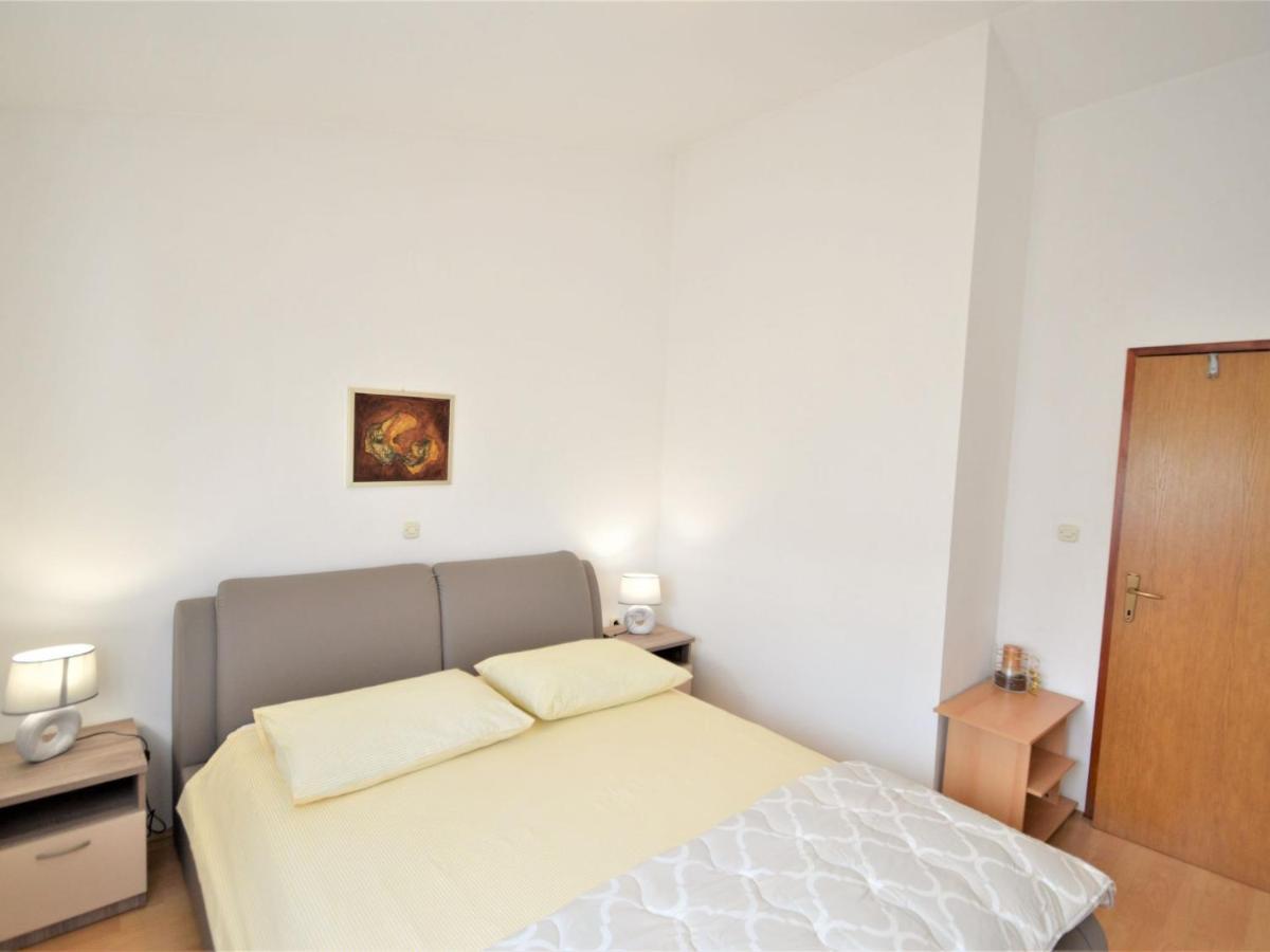 Apartment Denise Medulin Buitenkant foto