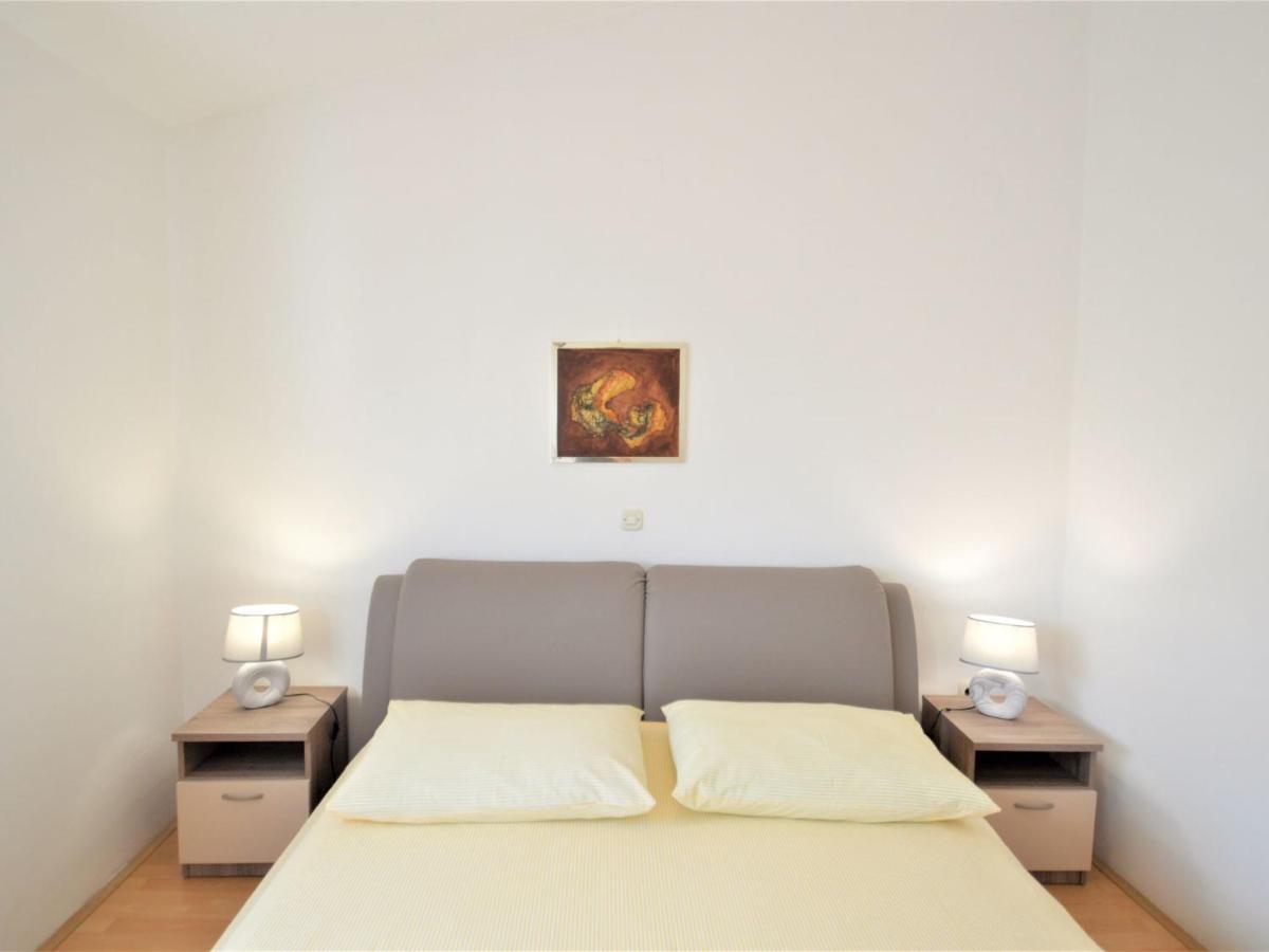Apartment Denise Medulin Buitenkant foto